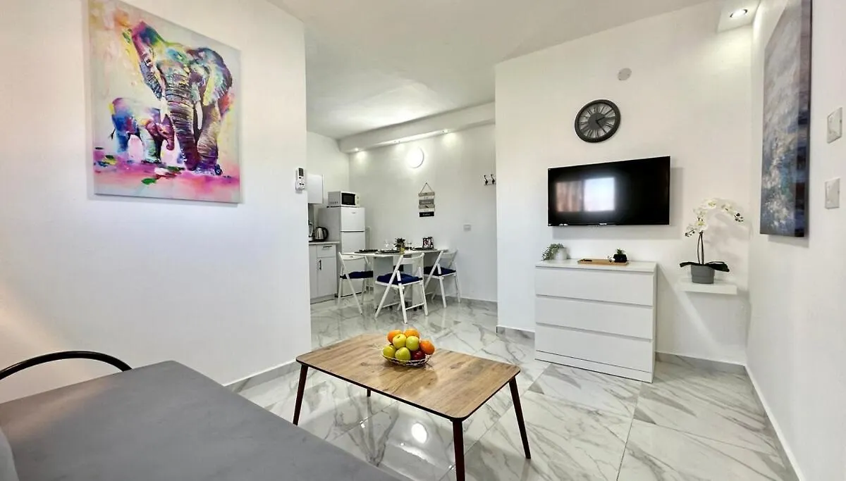 Beautyful Resort Apartment Haifa